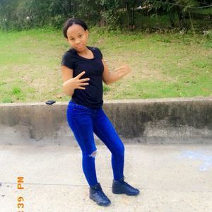 Meet your Posher, Ajariaunna